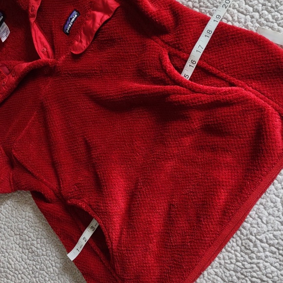 Patagonia Medium Red T-Snap Textured Pullover Fleece - Picture 9 of 16